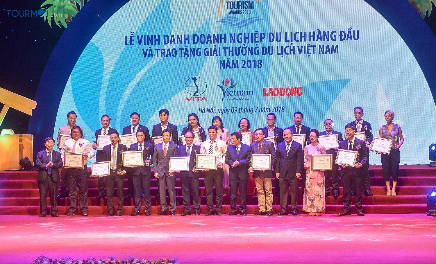 VietSense Travel đạt Top 10 doanh nghiệp Lữ hành hàng đầu Việt Nam 2018