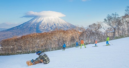Hokkaido điểm đến của hoa Lavender và lễ hội tuyết trắng