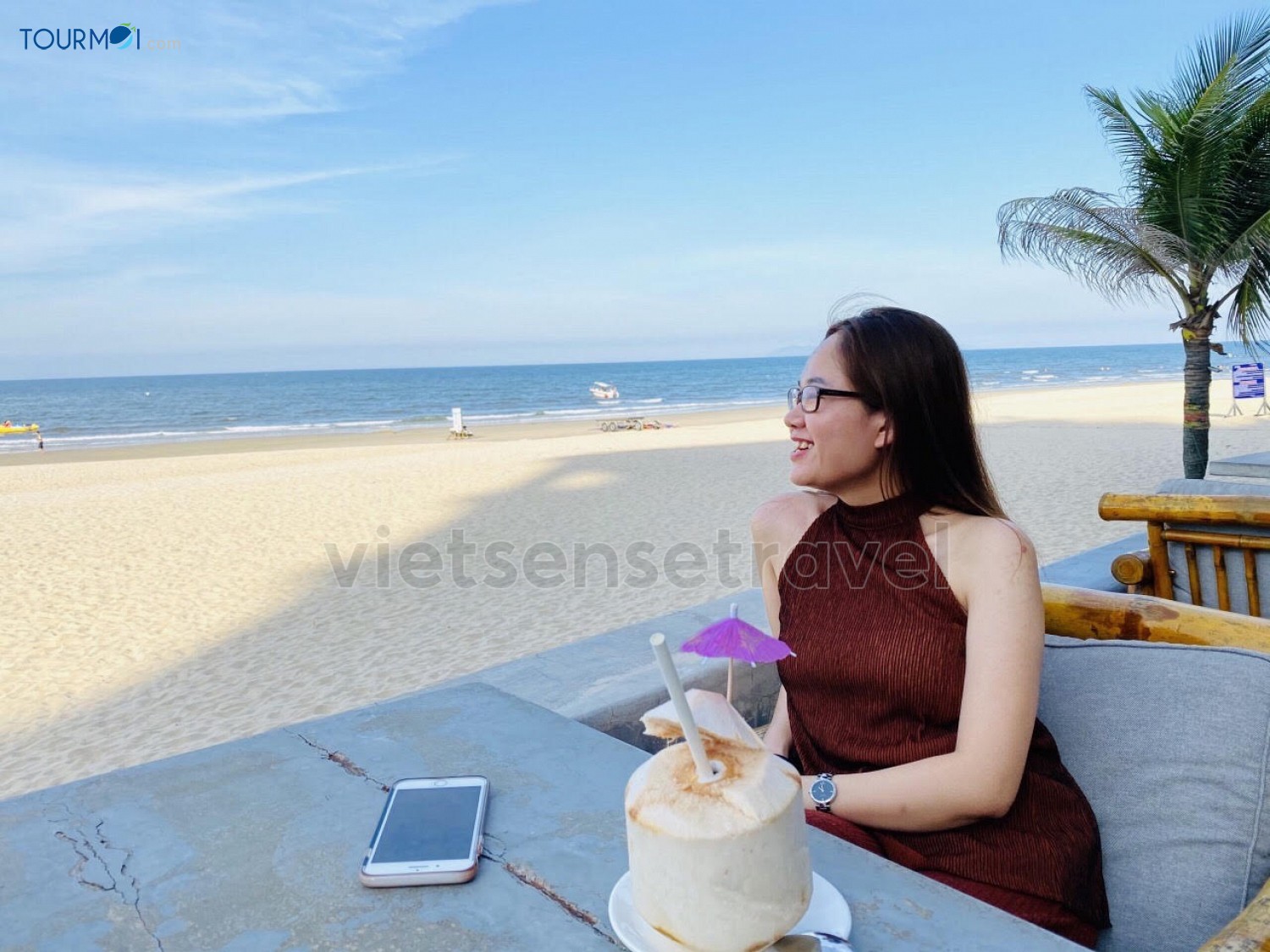 Top 6 Địa điểm du lịch Biển đẹp nhất Miền Trung và Nam Trung Bộ - Ảnh 2