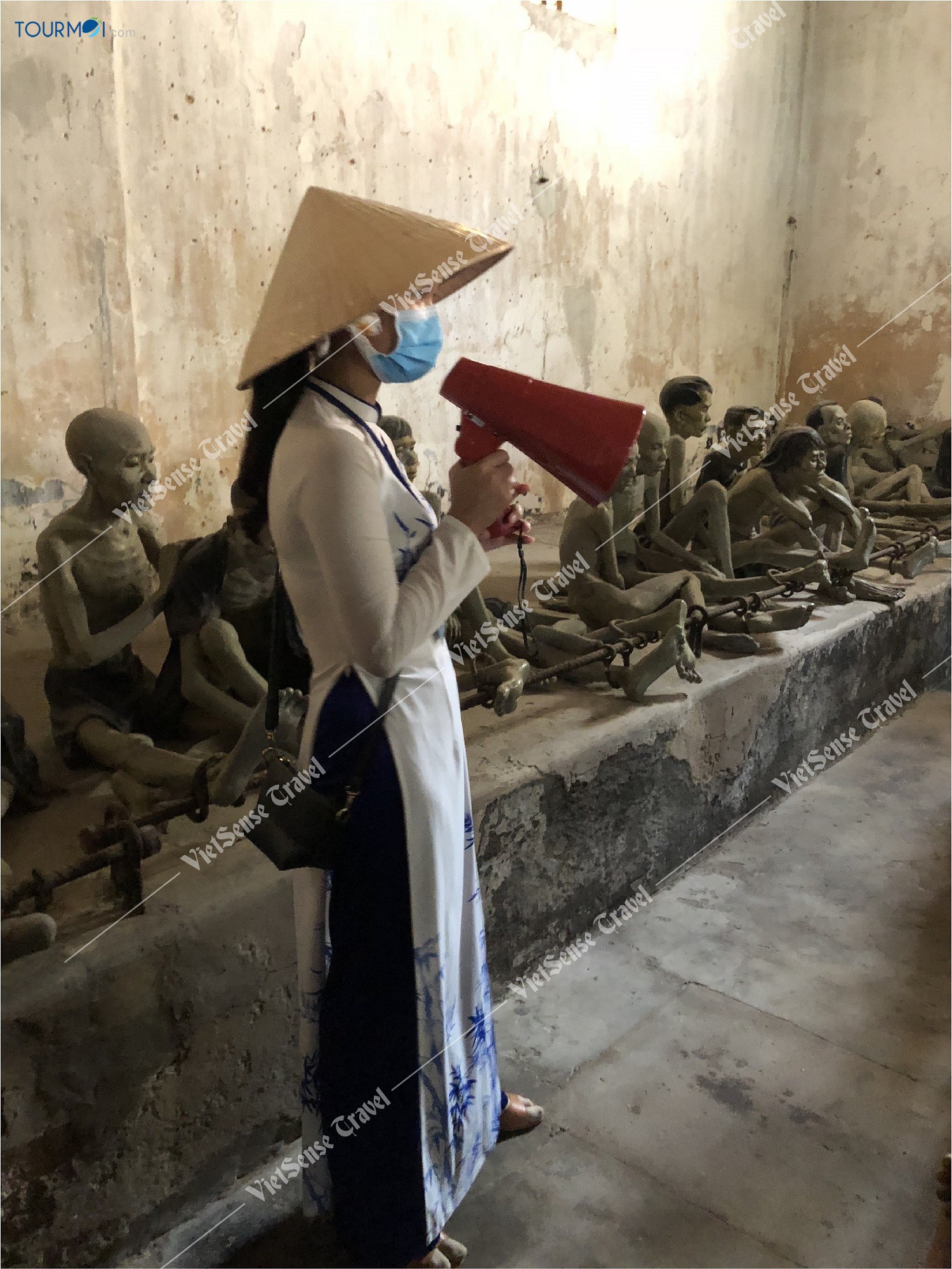 Choáng váng với khu biệt giam di tích nhà tù Côn Đảo - Ảnh 2