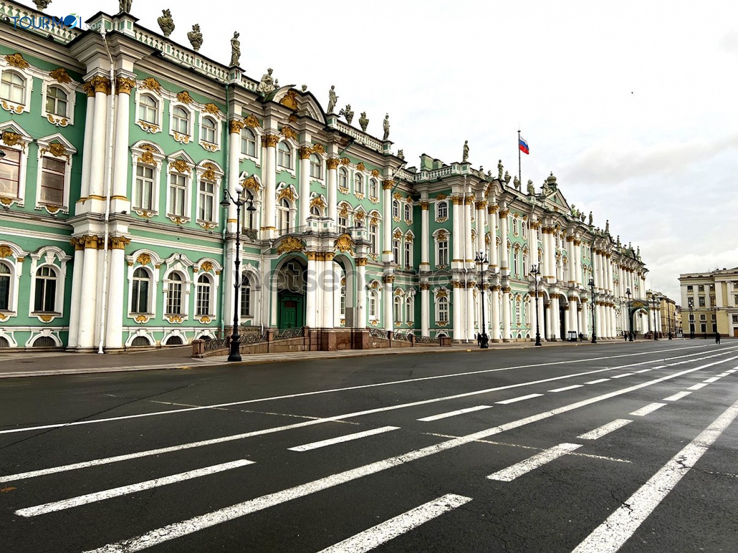 Hướng dẫn thăm quan Cung Điện Mùa Đông - Ảnh 1