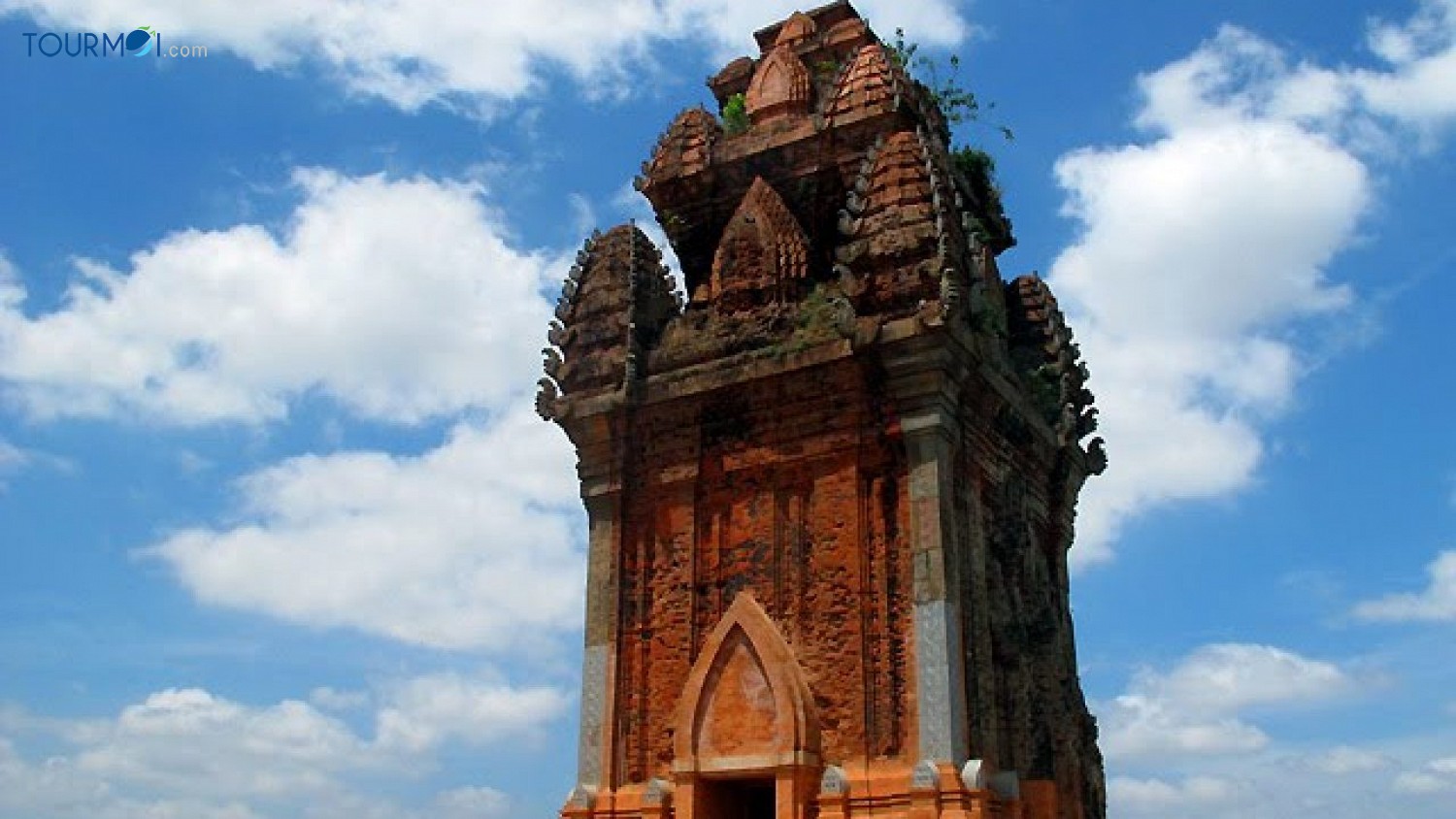 Khám phá Di tích Tháp Chămpa trên đất Bình Định - Ảnh 3