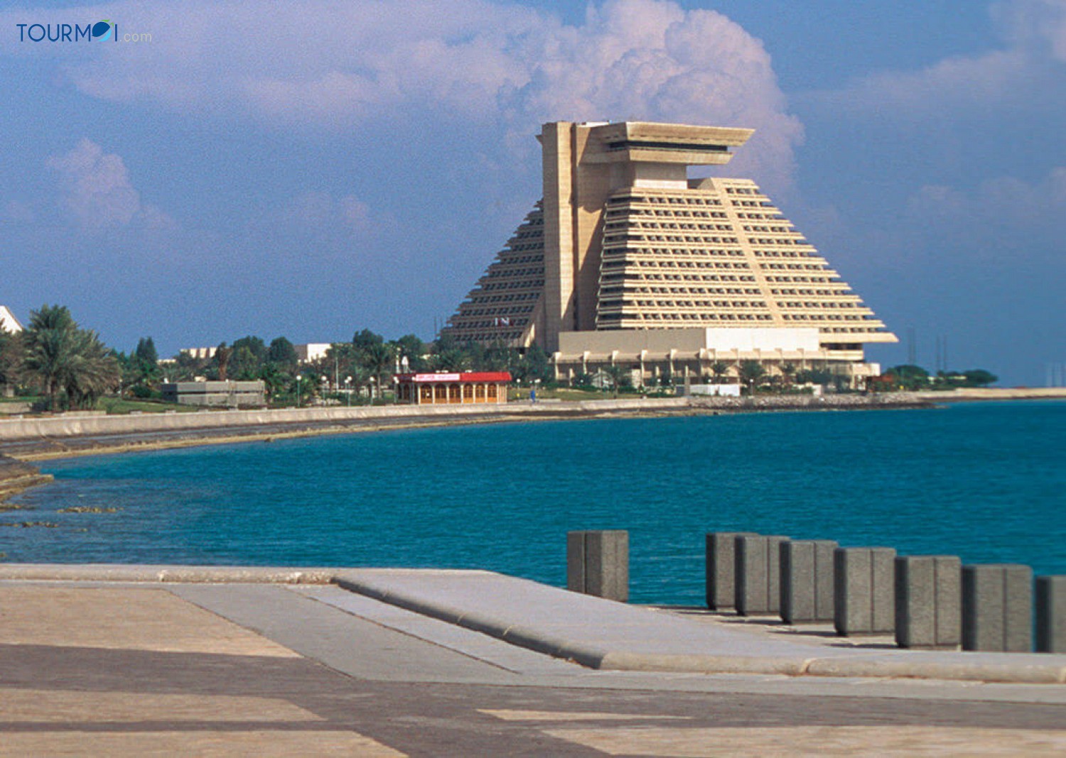 Khám phá đất nước Qatar nơi quá khứ gặp gỡ tương lai - Ảnh 1