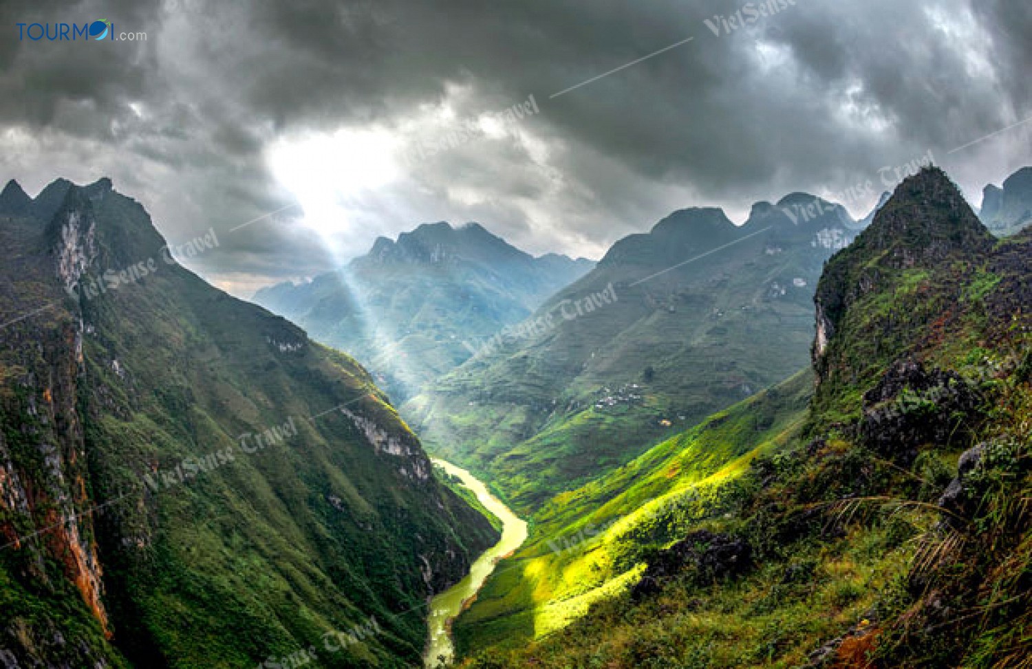 Kỳ quan Hẻm Tu Sản dưới dòng Sông Nho Quế, Hà Giang - Ảnh 3