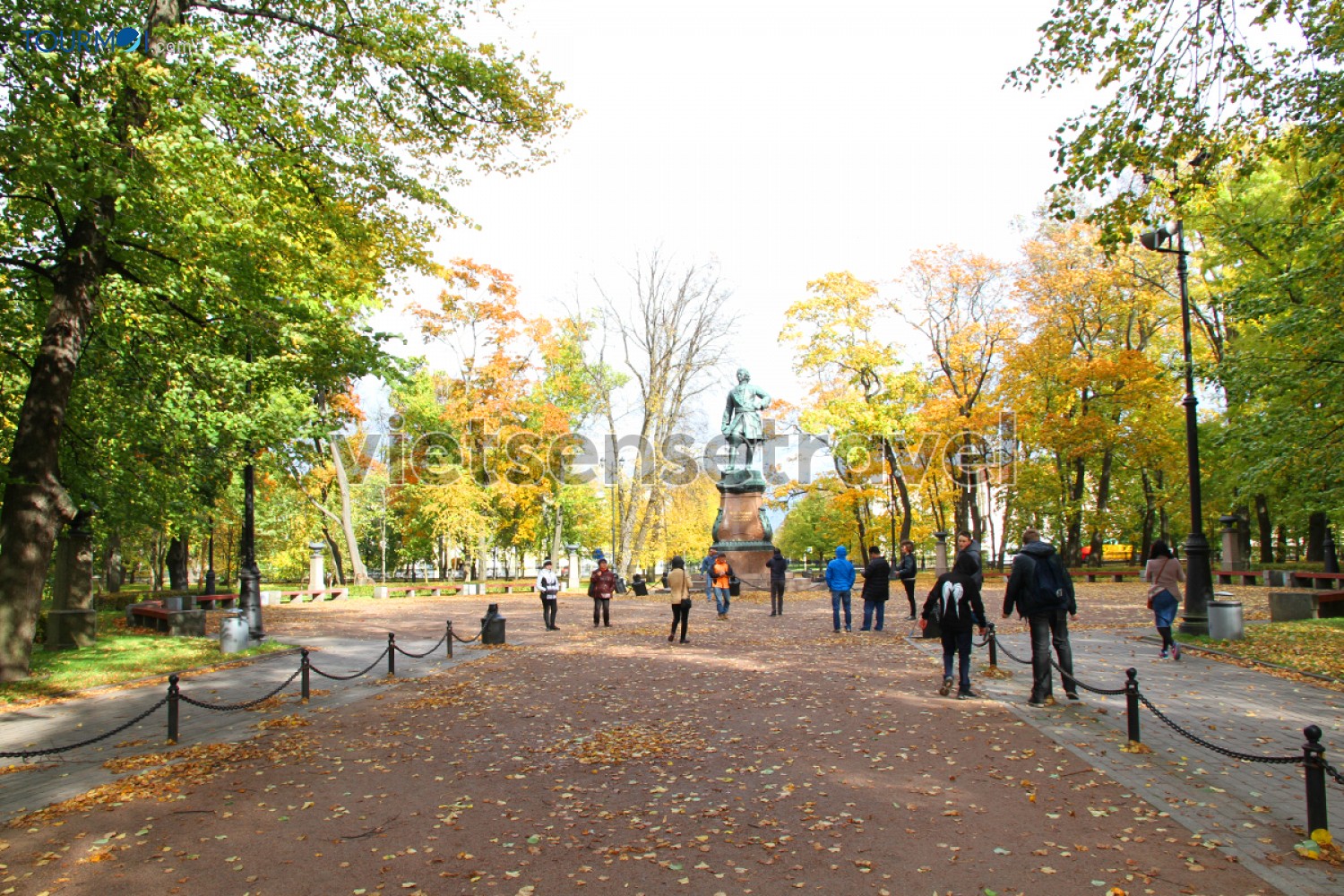 Mùa thu ở nước Nga tháng mấy? Lời khuyên du lịch Nga mùa thu - Ảnh 2