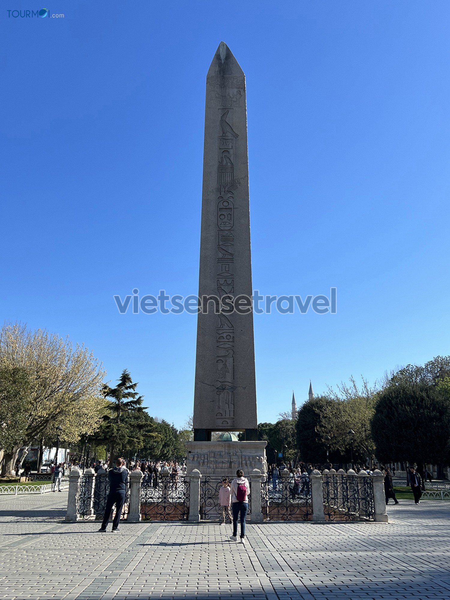 Những thứ mang theo khi đi Thổ Nhĩ Kỳ du khách cần chuẩn bị - Ảnh 2