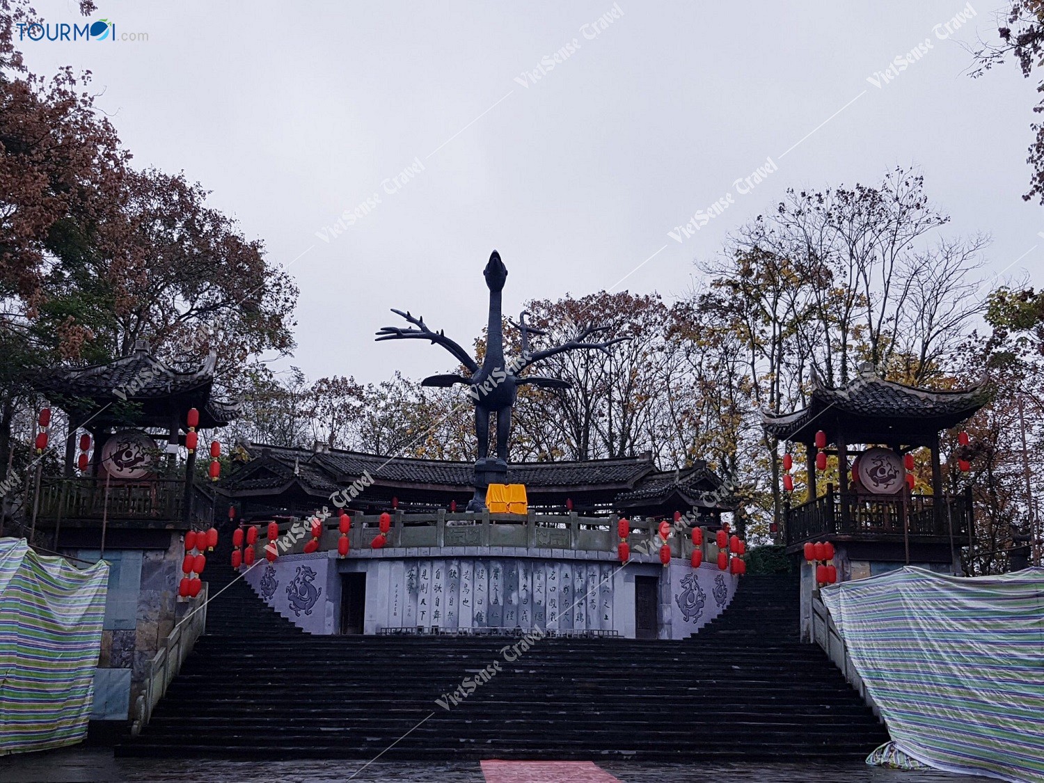 Phượng Hoàng Cổ trấn nơi mộng Thành Cổ nhớ Cố Nhân - Ảnh 2