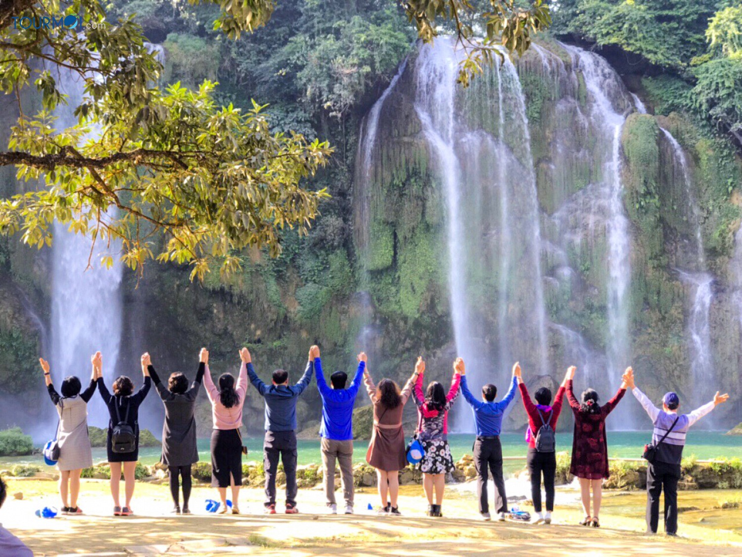 Thác Bản Giốc bức tranh hùng vĩ nơi biên cương - Ảnh 1