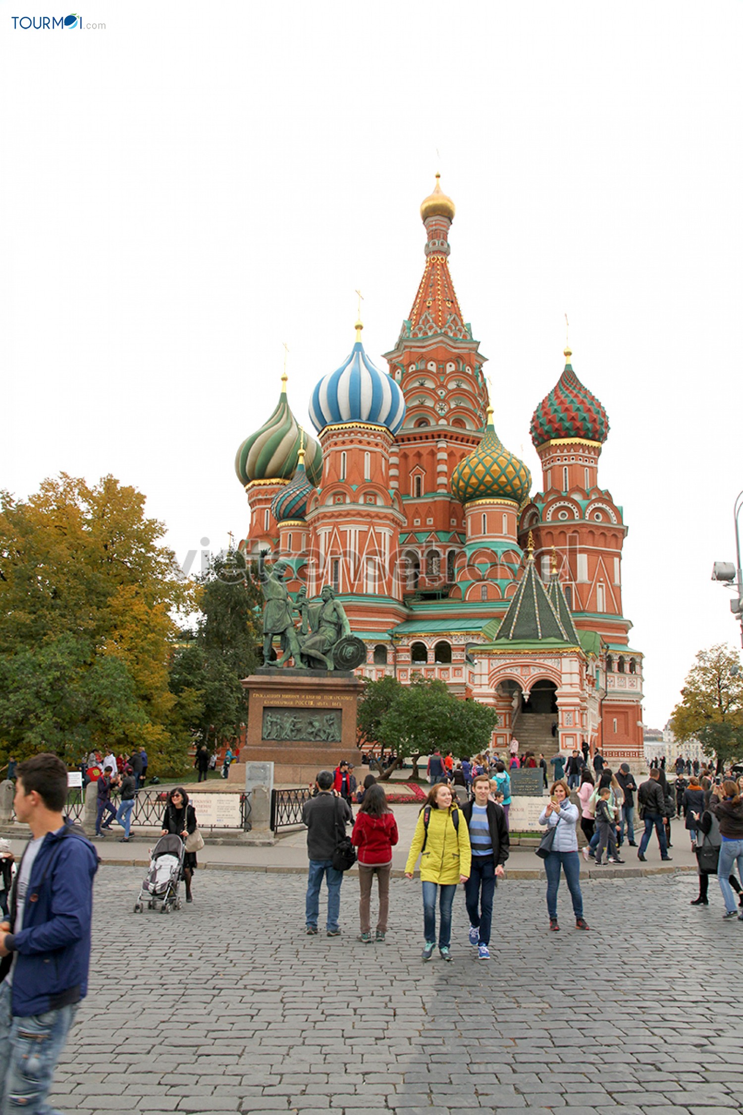 Hướng dẫn Thăm quan Nhà thờ Thánh Basil ở thủ đô Moskva - Ảnh 2