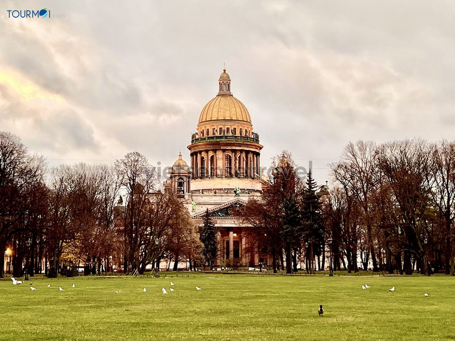 Thăm quan Nhà thờ Thánh Isaac - Ảnh 1