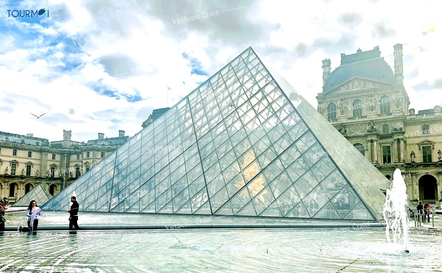 Top 10 điểm đến Paris không thể bỏ qua khi du lịch Pháp - Ảnh 1