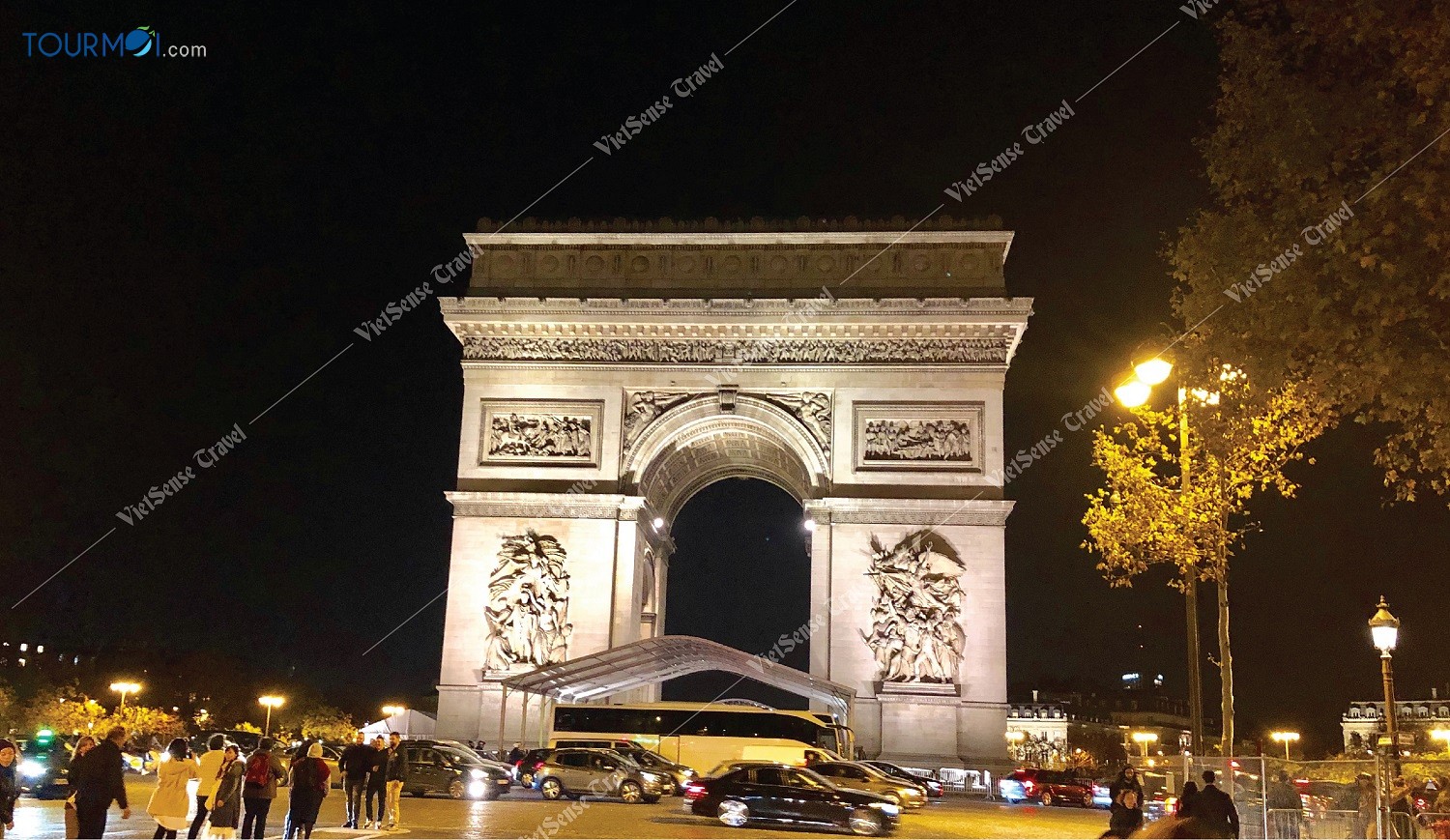 Top 10 điểm đến Paris không thể bỏ qua khi du lịch Pháp - Ảnh 6