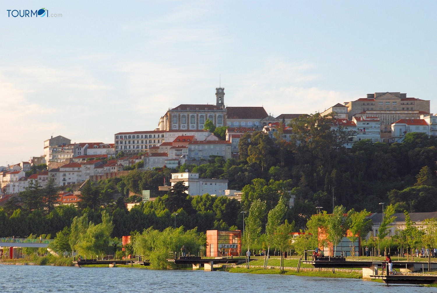 Top 8 Điểm du lịch nổi tiếng Bồ Đào Nha nhất định phải đến - Ảnh 6