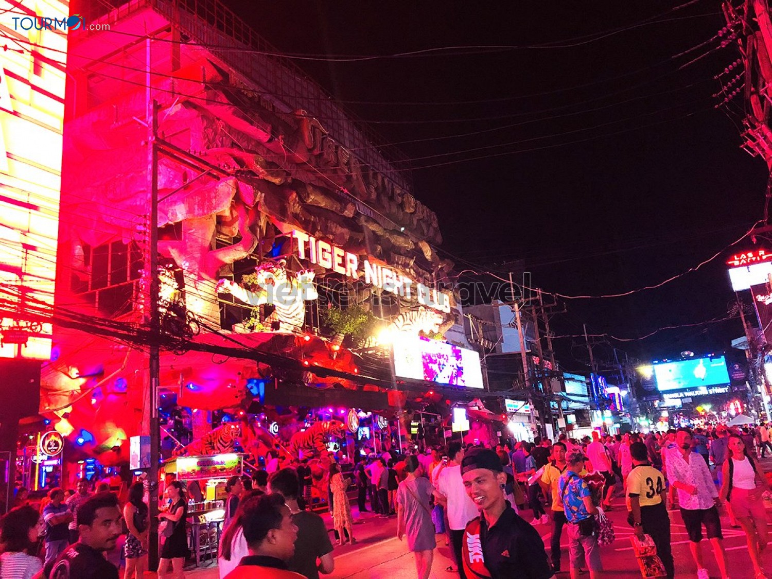 Trải nghiệm phố đêm Patong, Phuket, Thái Lan - Ảnh 1