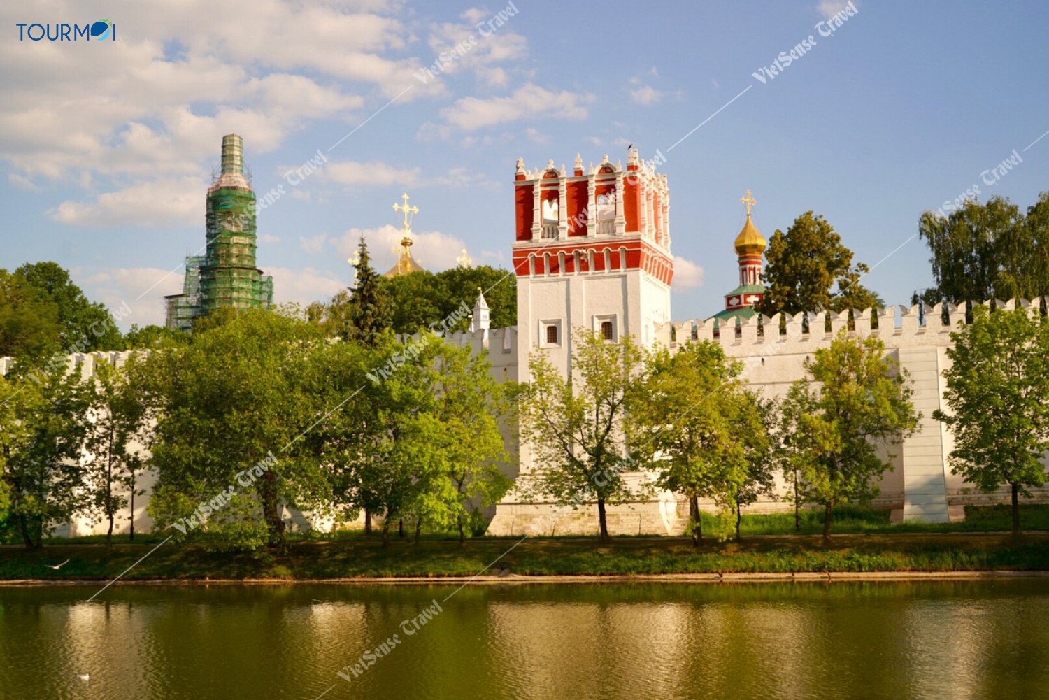 Tu viện Bogoroditse Smolensky nổi tiếng nhất nước Nga - Ảnh 2