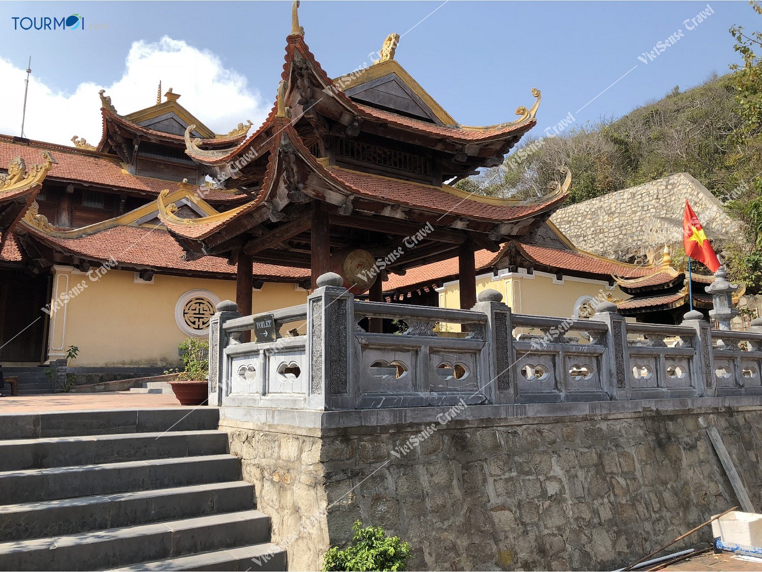 Vân Sơn Tự, ngôi Chùa Núi Một Côn Đảo đẹp nhất Việt Nam - Ảnh 2